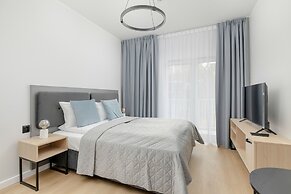 Modern Studio by Renters