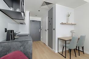 Modern Studio by Renters