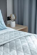 Modern Studio by Renters