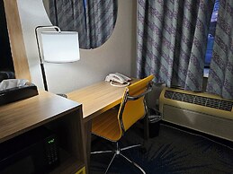 Days Inn By Wyndham Davenport