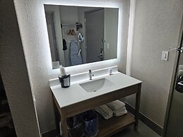 Days Inn By Wyndham Davenport