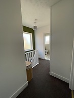 3 bed House in Blackpool With Cinema & hot tub