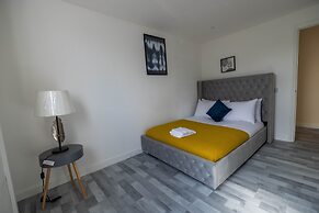 3bed Apt -city-8guests-freeparking-fastwifi