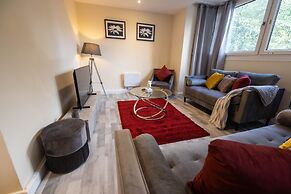 3bed Apt -city-8guests-freeparking-fastwifi