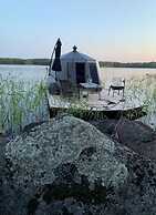 Room in Lodge - Peace & Quiet Hotel Floating Glass Room for 2 Guests E