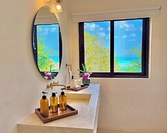 Azulea Bacalar Hotel & Spa - Lagoon Front