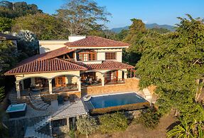 Casa Sol Los Suenos Resort & Marina