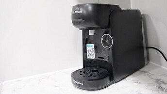 Manchester - 3 Bedroom House - Sleeps 5 - Etihcity