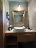 HADCO Experiences at AWNC