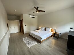 HADCO Experiences at AWNC