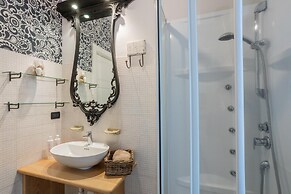 Dora Apartment by Wonderful Italy