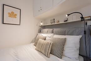 Dora Apartment by Wonderful Italy