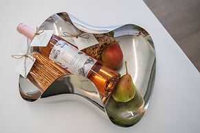 MICHELANGELO CITY LUXURY LODGE