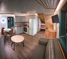 MAKRIS Papigo luxury suites