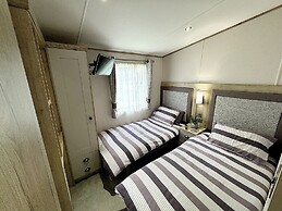 Hopton Lodge Retreat