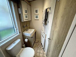 Hopton Lodge Retreat