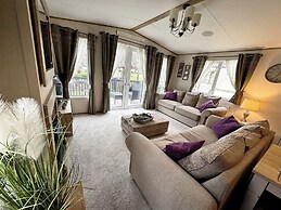 Hopton Lodge Retreat