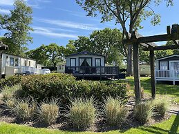 Hopton Lodge Retreat