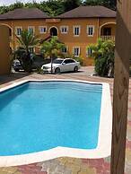 Lapiz Lazuli at Serenity Palms