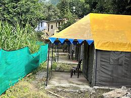 The Gazzaar Riverside camp