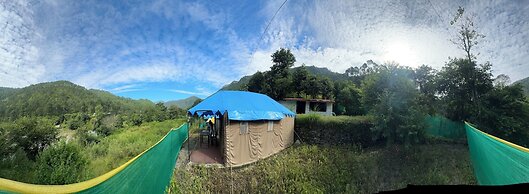 The Gazzaar Riverside camp