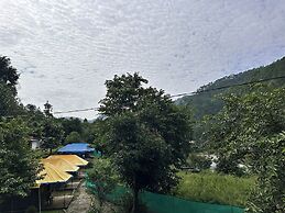 The Gazzaar Riverside camp