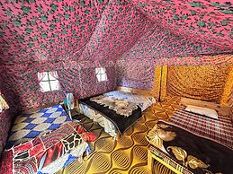 The Gazzaar Riverside camp