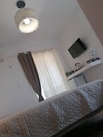 Room in Guest Room - 12 Senses Faliraki Deluxe Room Near Sea 1