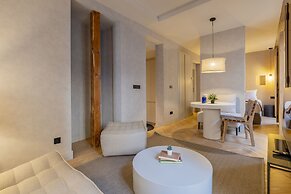 Rio by Wynwood House