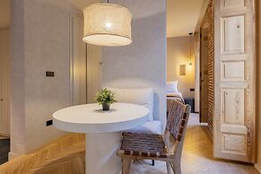 Rio by Wynwood House