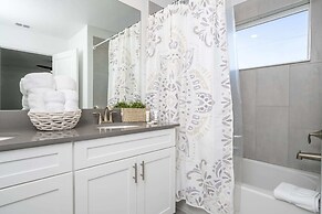 4Bd W/ Private Pool & Free Waterpark @ Storey Lake 2461