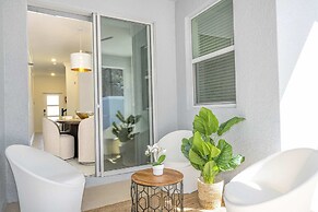 4Bd W/ Private Pool & Free Waterpark @ Storey Lake 2461