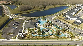 4Bd W/ Private Pool & Free Waterpark @ Storey Lake 2461