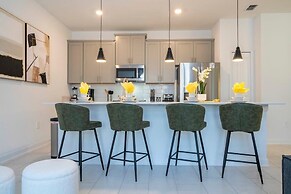 Charming 4Bd W/ Private Pool @ Storey Lake Resort 2653