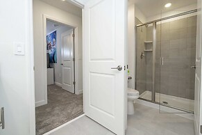 Fantastic 4 Bd W/ Pool @ Storey Lake Resort 2709