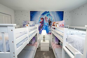 Fantastic 4 Bd W/ Pool @ Storey Lake Resort 2709