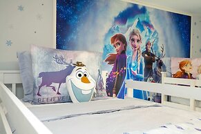 Fantastic 4 Bd W/ Pool @ Storey Lake Resort 2709