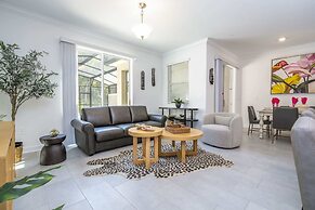 Gorgeous 4 Bd W/ Pool At Storey Lake Resort 2485