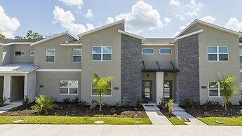 Gorgeous 4 Bd W/ Pool At Storey Lake Resort 2485