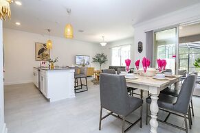 Gorgeous 4 Bd W/ Pool At Storey Lake Resort 2485