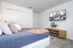 Gorgeous 4 Bd W/ Pool At Storey Lake Resort 2485