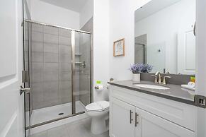 Gorgeous 4 Bd W/ Pool At Storey Lake Resort 2485