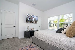 Gorgeous 4 Bd W/ Pool At Storey Lake Resort 2485