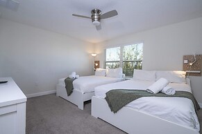 Gorgeous 4Bd W/ Pool & Waterpark @ Champions Gate 428