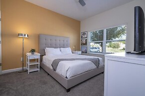 Gorgeous 4Bd W/ Pool & Waterpark @ Champions Gate 428