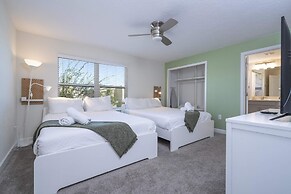 Gorgeous 4Bd W/ Pool & Waterpark @ Champions Gate 428