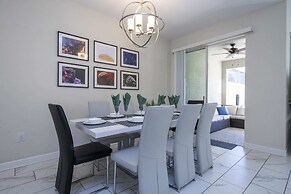 Gorgeous 4Bd W/ Pool & Waterpark @ Champions Gate 428