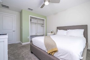 Gorgeous 4Bd W/ Pool & Waterpark @ Champions Gate 428