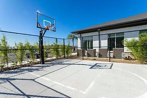 Magnificient 4Bd W/ Pool @ Storey Lake Resort 2648