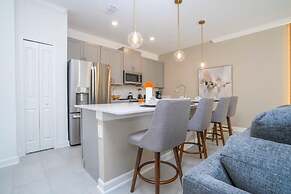 Magnificient 4Bd W/ Pool @ Storey Lake Resort 2648